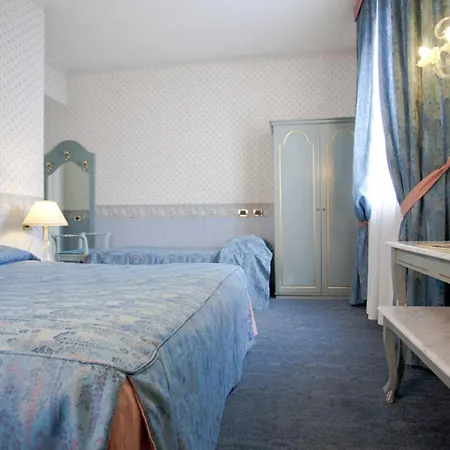 Residenza D'epoca Отель Бентивольо